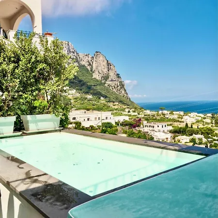 Al & Private Pool Bed and breakfast Capri
